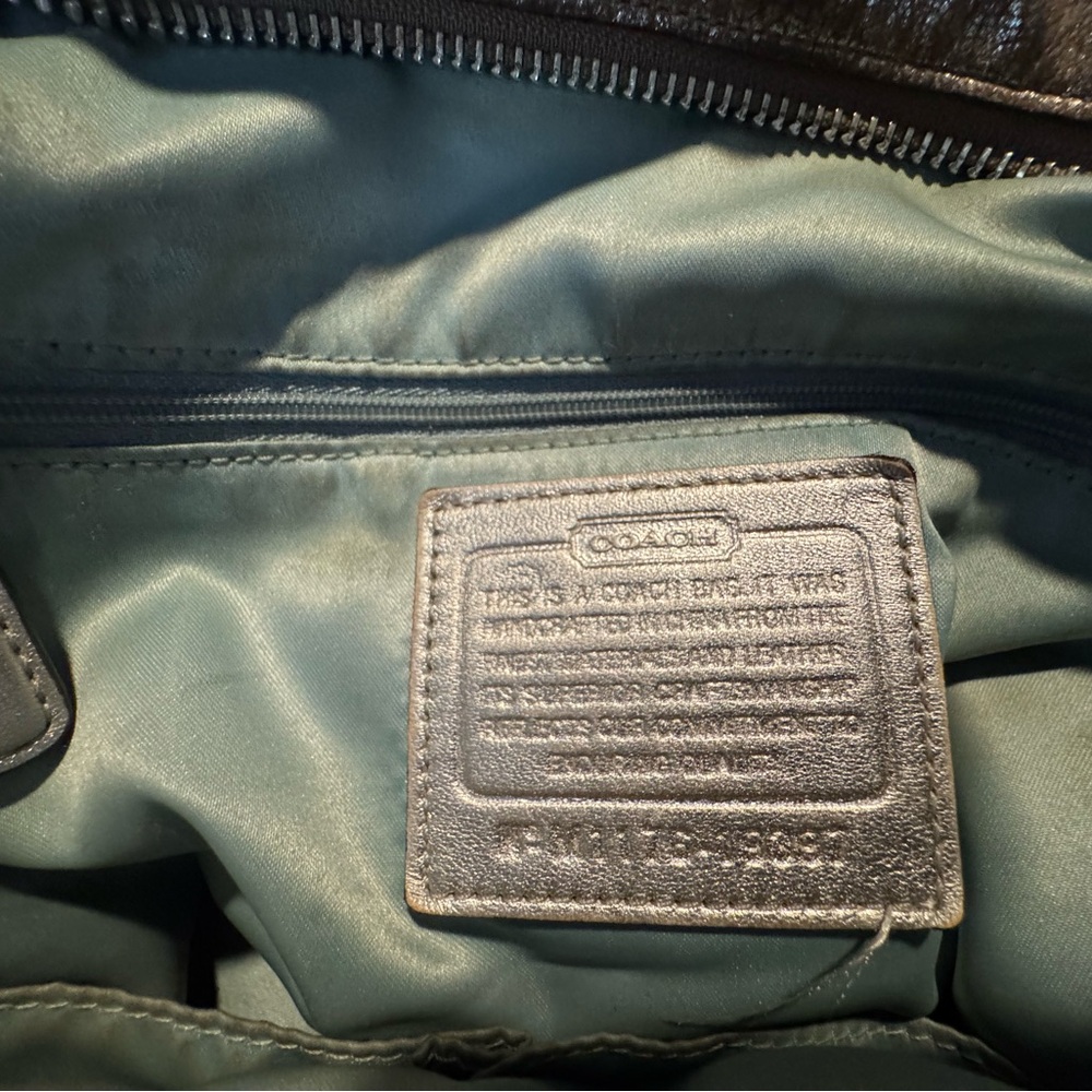 Coach Leather Chelsea Shoulder Bag - Picture 5 of 8